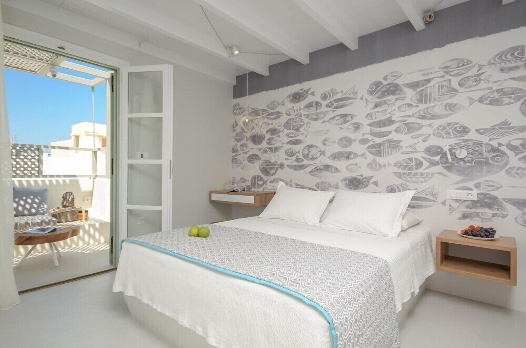 Antony Suites (Adults Only) Naxos City Экстерьер фото